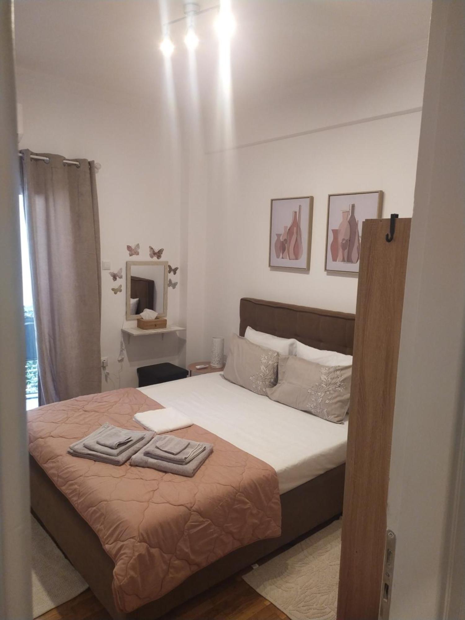 Beautiful Apartment In Athens. Exterior foto